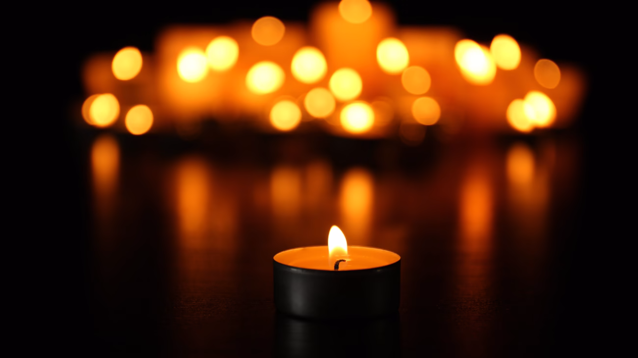 Tea light candles.